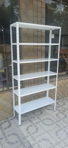 Estante e aço Branca nova