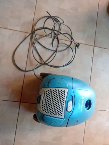 Aspirador de Pó Electrolux - Ingenio 1600 W