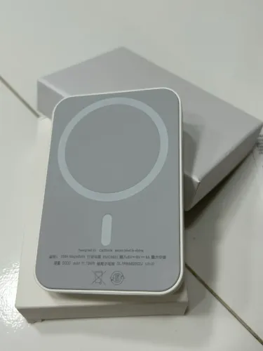 Carregador Portátil iPhone MagSafe 10.000mAh