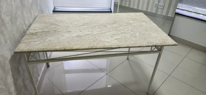 Mesa para casa /escritório 