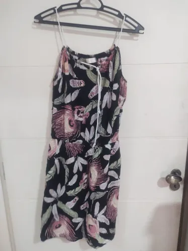 Três Vestidos estampado floral 