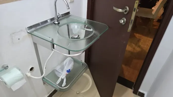 Pia de vidro para lavabo