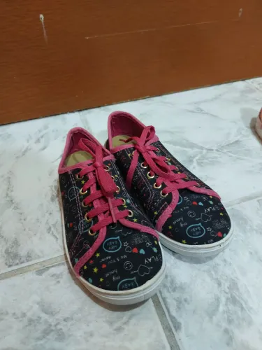 Calcado Infantil- Tamanho 30