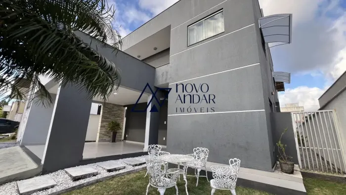 GREEN CLUB 1 - Casa duplex com energia solar, 4 quartos, sendo uma suíte master com closet