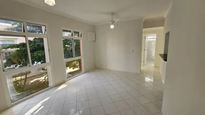Apartamento à venda no Condomínio Habitare na Enseada em Guarujá - SP