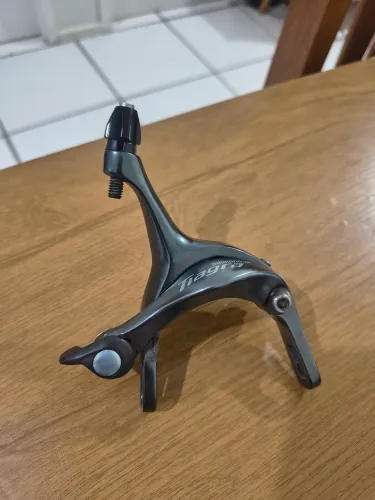Freio traseiro ferradura Shimano TIAGRA BR4700