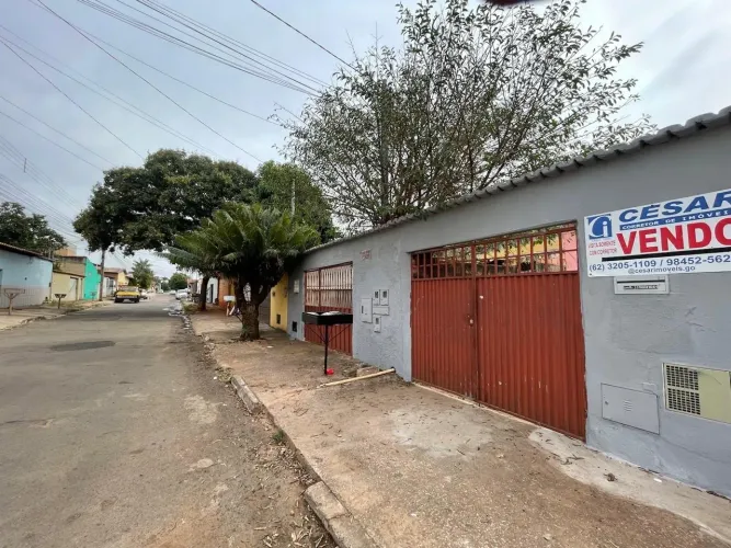 3 barracões individuais, lote 300 metros. Recanto do Bosque