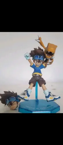 Digimon Tai e Agumon aceito oferta 