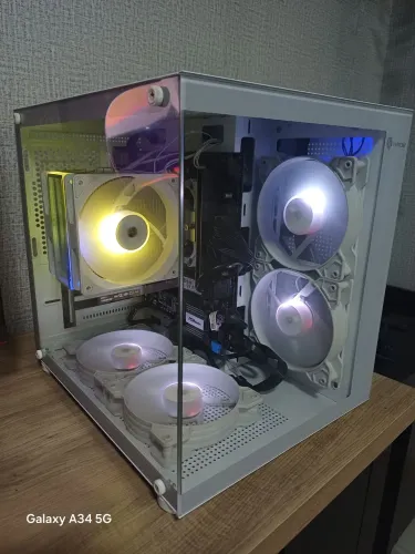 PC Gamer Ryzen 5 5600G - Setup Branco RGB Pronto para uso