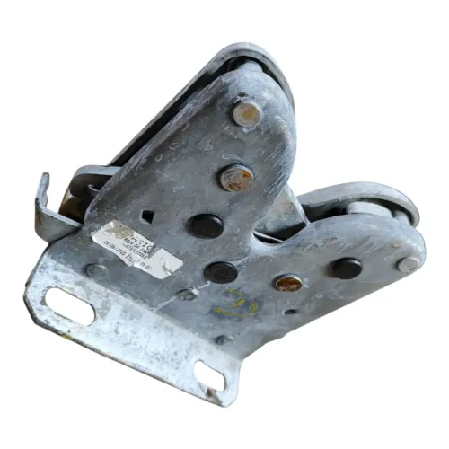 Trava Fechadura Da Cabine Original M. Benz Accelo E3657