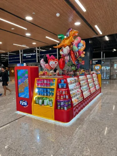 REPASSE DE QUIOSQUE FINI EM OPERAÇÃO NO AEROPORTO INTERNACIONAL DE FLORIANÓPOLIS