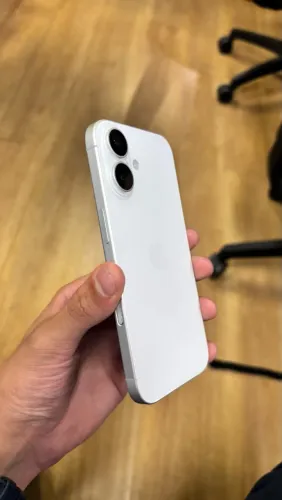 iPhone 16 128GB - Novo