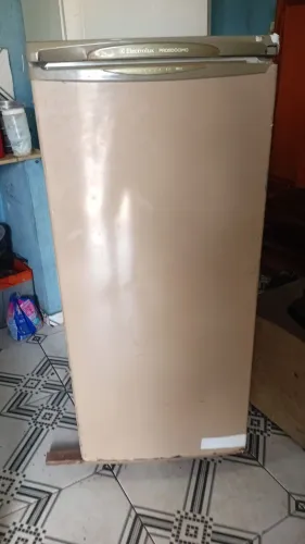 Frizzer Electrolux