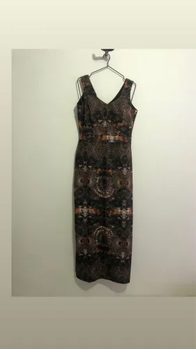 Vestido com bojo longo tamanho P