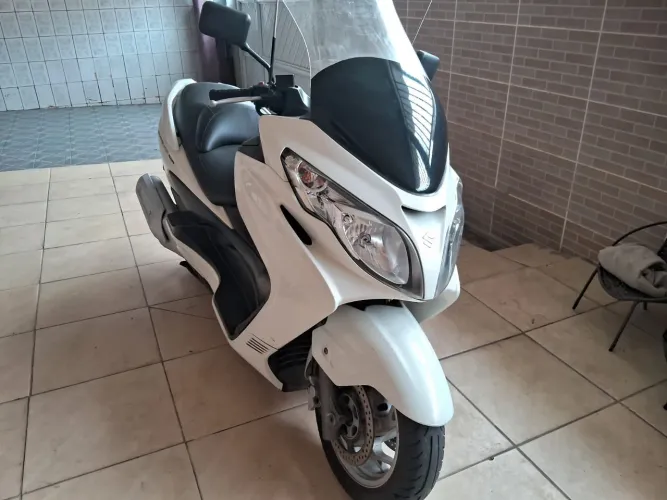 Burgman 400