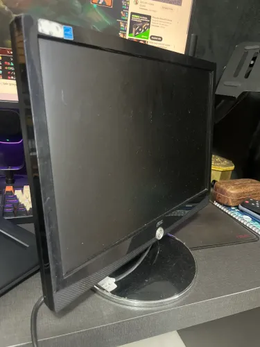 Monitor 17 polegadas + fone de ouvido gamer!!!!!!!!!!!