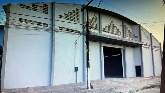 GALPÃO COMERCIAL 1.500M²
