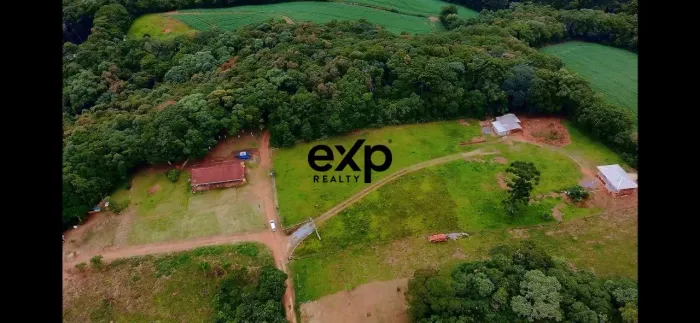 Chácara à Venda em Campo Largo - 21.000m²