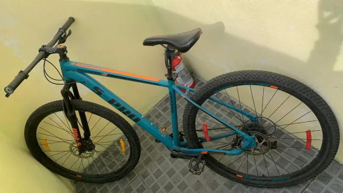 ? BICICLETA OGGI ARO 29 ROCKRIDER S-PRO ? Bike linda