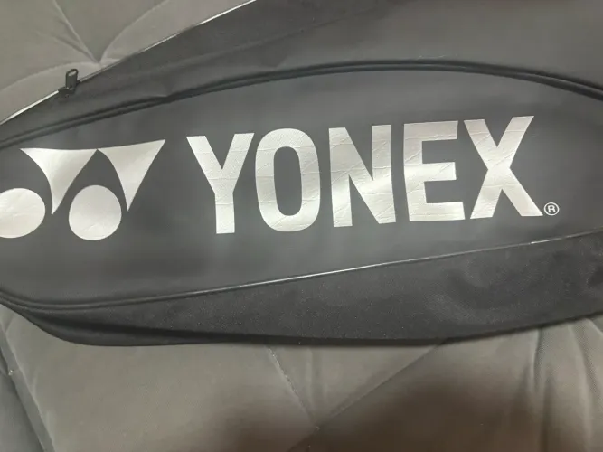 Raqueteira Yonex