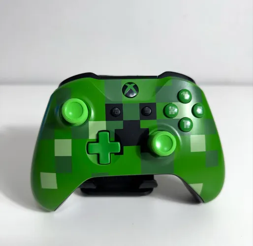 Controle Xbox One s edição Minecraft 