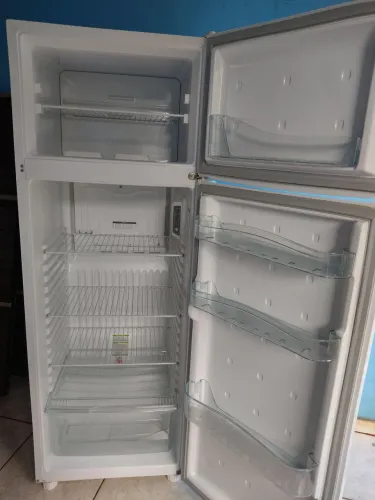 Geladeira Consul d Frost 334 litros