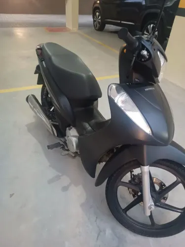 Honda Biz 125 ex, 2015 - Super conservada