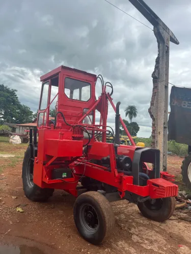 Trator Massey Ferguson 290 com autocarregavel ( motocana) 