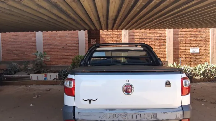Fiat Strada Adventure1.8/ 1.8 Locker Flex CD 2019