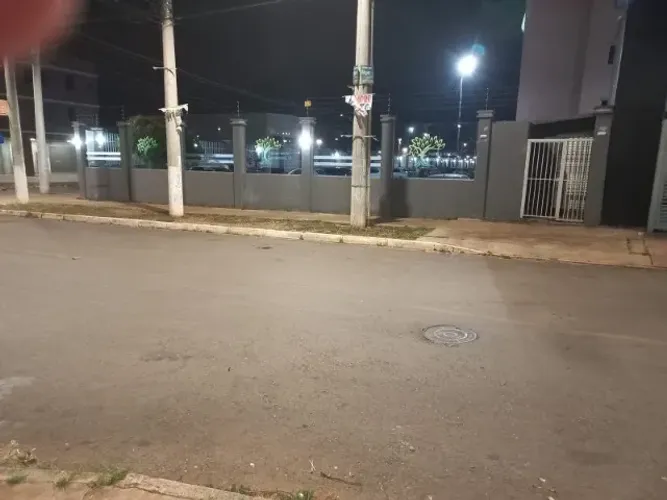 Vendo Apartamento no Riacho Fundo II, 2 quartos, 1º Andar, Garagem!