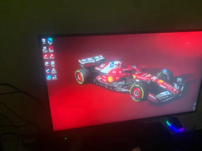 Vendo ou troco em placa de vídeo monitor PERSEUS 27?