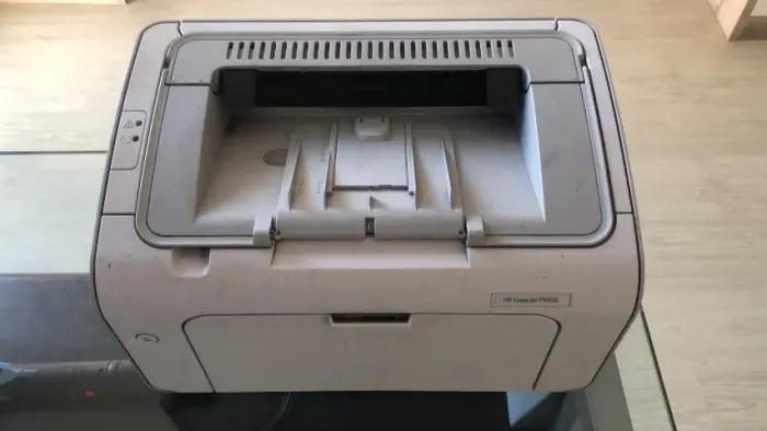 Impressora HP LaserJet P1005 USB