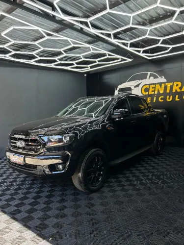 Ford Ranger Black 2.2 4X2 CD Diesel AUT 2023