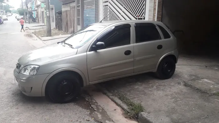 Chevrolet Corsa Hat. Maxx 1.4 8V Econoflex 5P 2011
