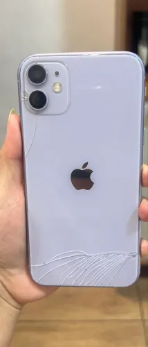 iPhone 11, bateria 92% original