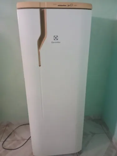 Geladeira Electrolux
