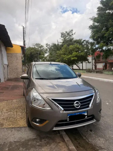 Nissan Versa Unique 1.6 16V Flexstart 4P Aut. 2018