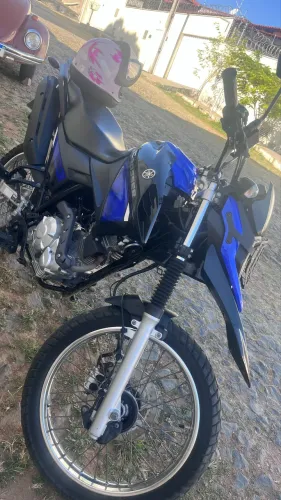 Crosser yamara