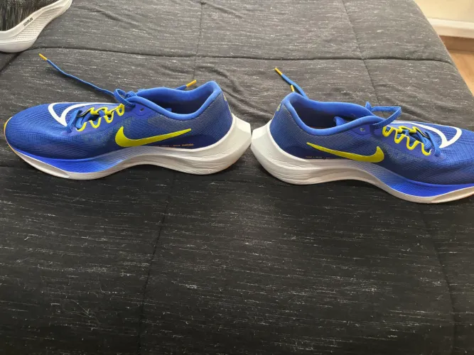 Tênis Nike Zoom Fly 5 Azul TAM 42 C/ Placa de carbono
