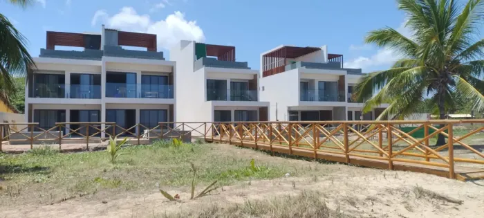Casa em Tamandaré ( Pé na areia / Beira mar)