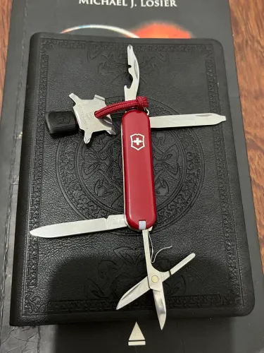 Victorinox Rambler