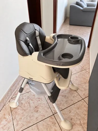 Cadeira alimentação bebê