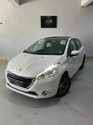 Peugeot 208 Griffe 1.6 Flex 16V 5P Aut. 2014