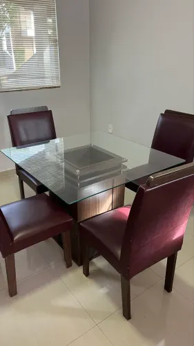 Conjunto Sala de Jantar Vidro 4 Cadeiras