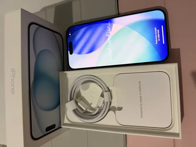 iphone 15 | 128 GB | Cabo de carregador original e novo