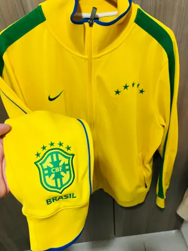 Agasalho CASACO NIKE BRASIL XL 