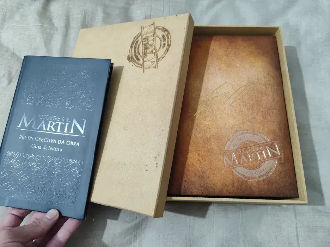 RRetrospectiva da Obra - George R. R. Martin - Edição Limitada 