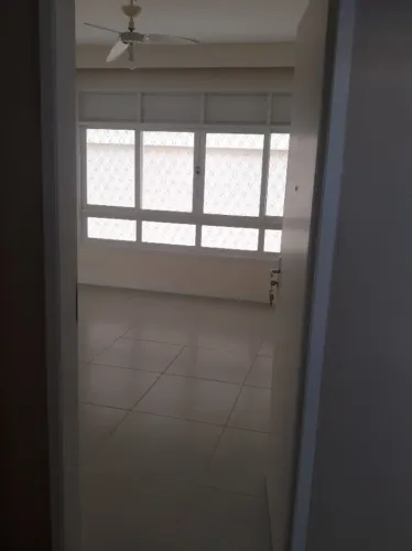 Apartamento para alugar na Praia do Canto 3 quartos