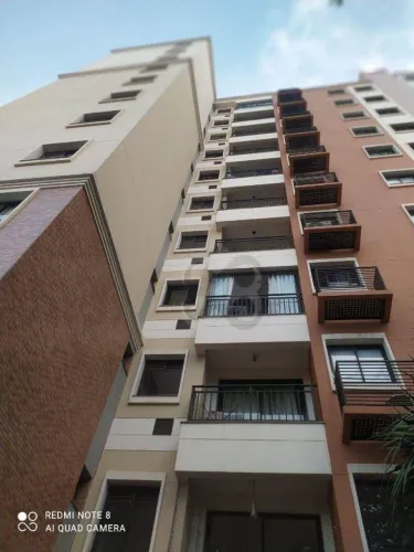 Apartamento com 3 dormitórios para alugar, 69 m² por R$ 2800/mês - Terra Bonita - Londrina