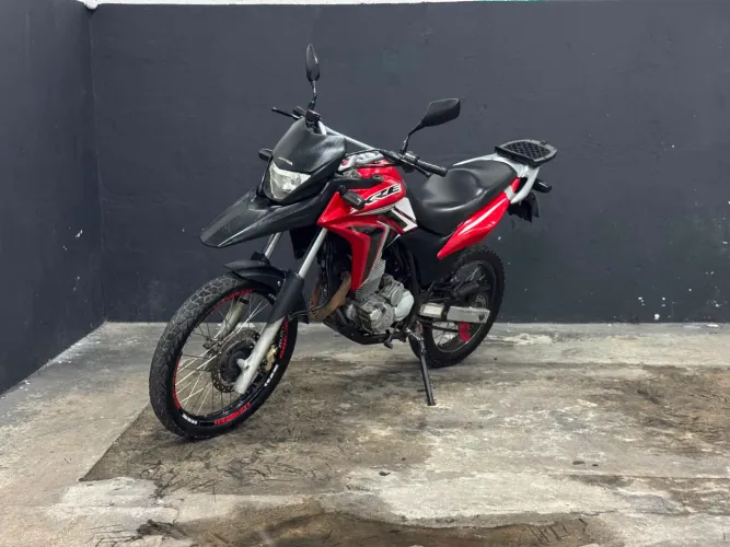 XRE 300 2014